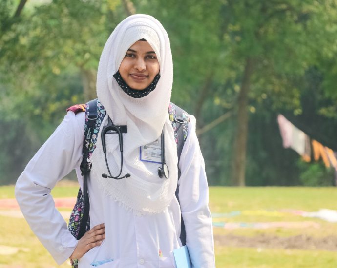 a doctor wearing a hijab